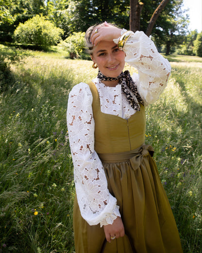 Dirndl Oliwia